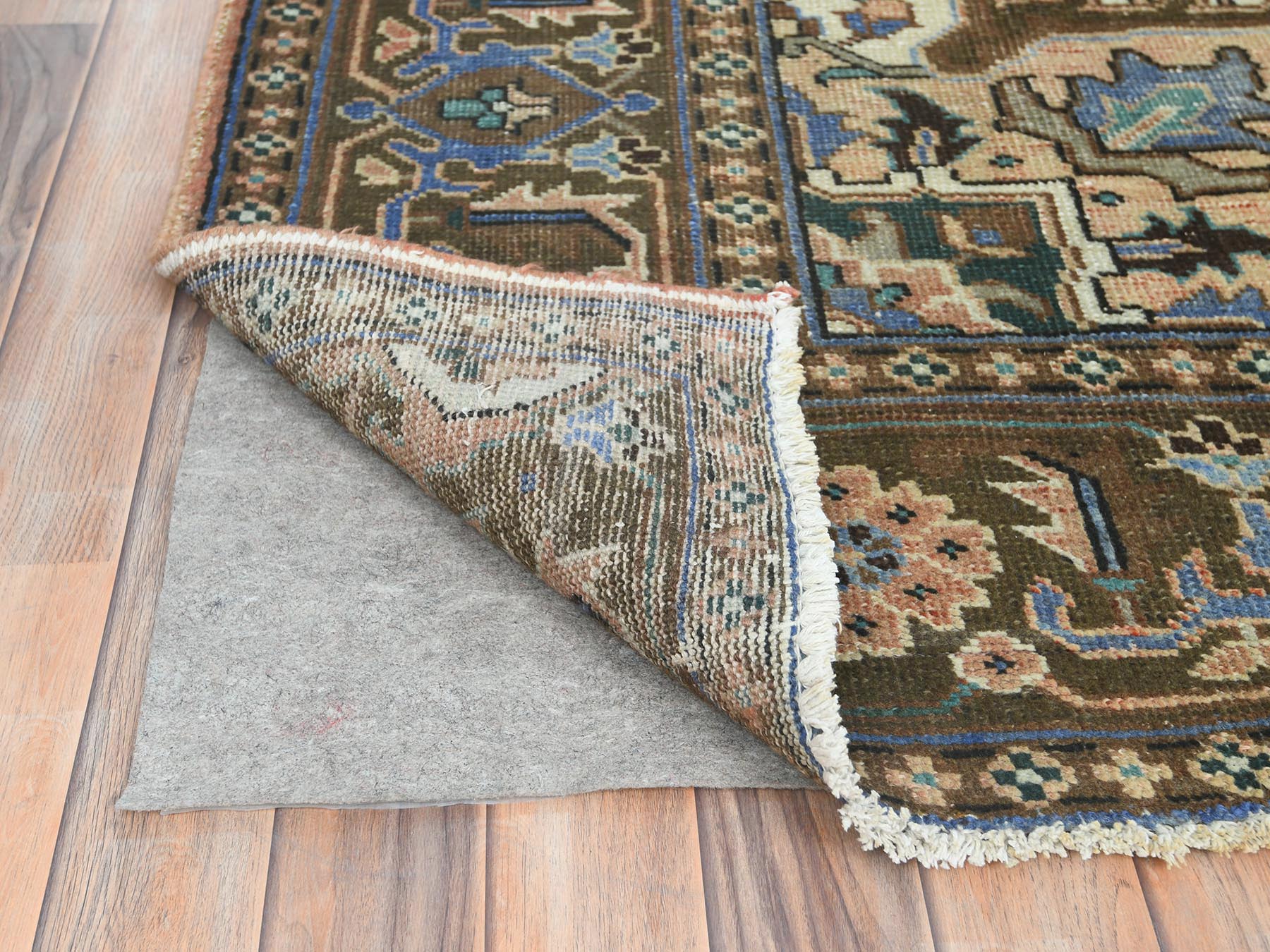 Overdyed & Vintage Rugs LUV741339